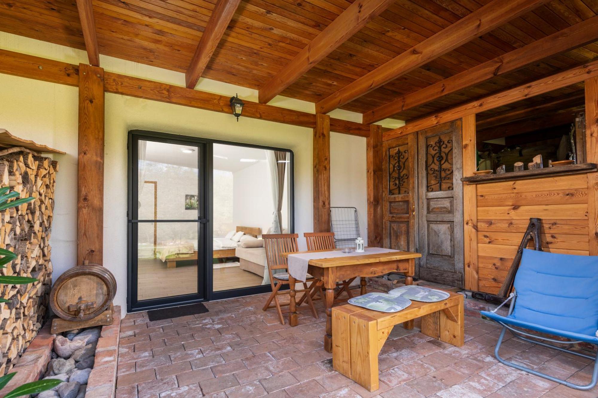 Pr'Fik Apartments Kranj Oda fotoğraf